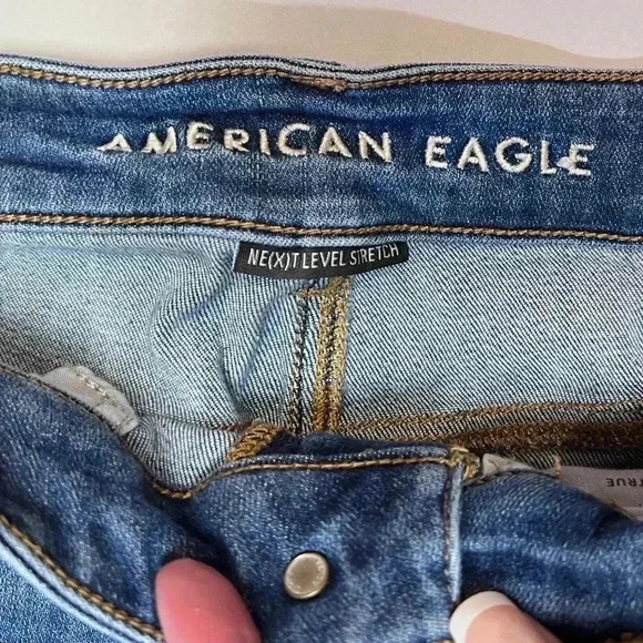 American Eagle Next Level Size 4 - Picture 4 of 4
